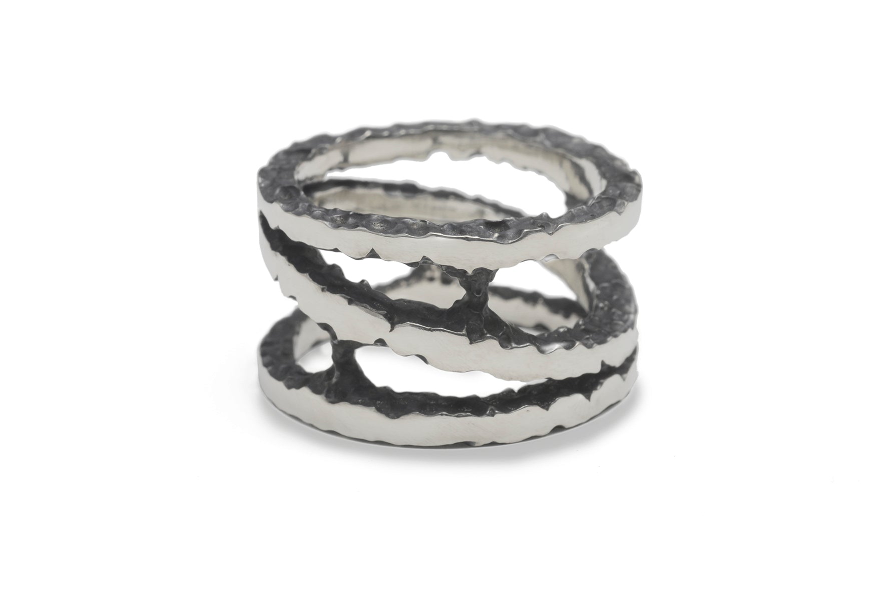 Three connected ring
