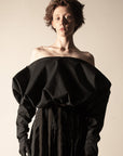 QUOTE 2-way transforming piece: top/bag