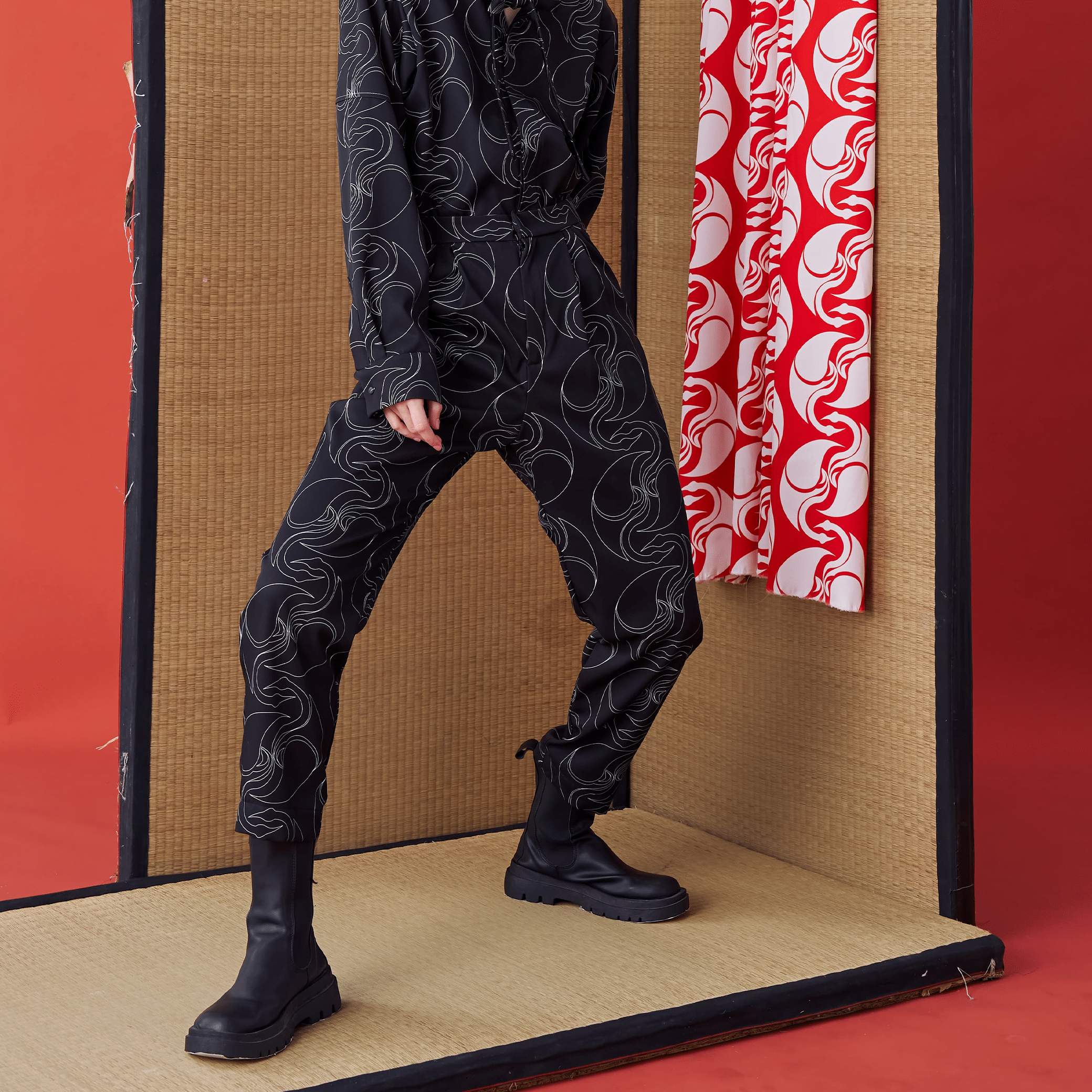 Japanese Crest White Crane Print Suit Trousers - Avant Gardist
