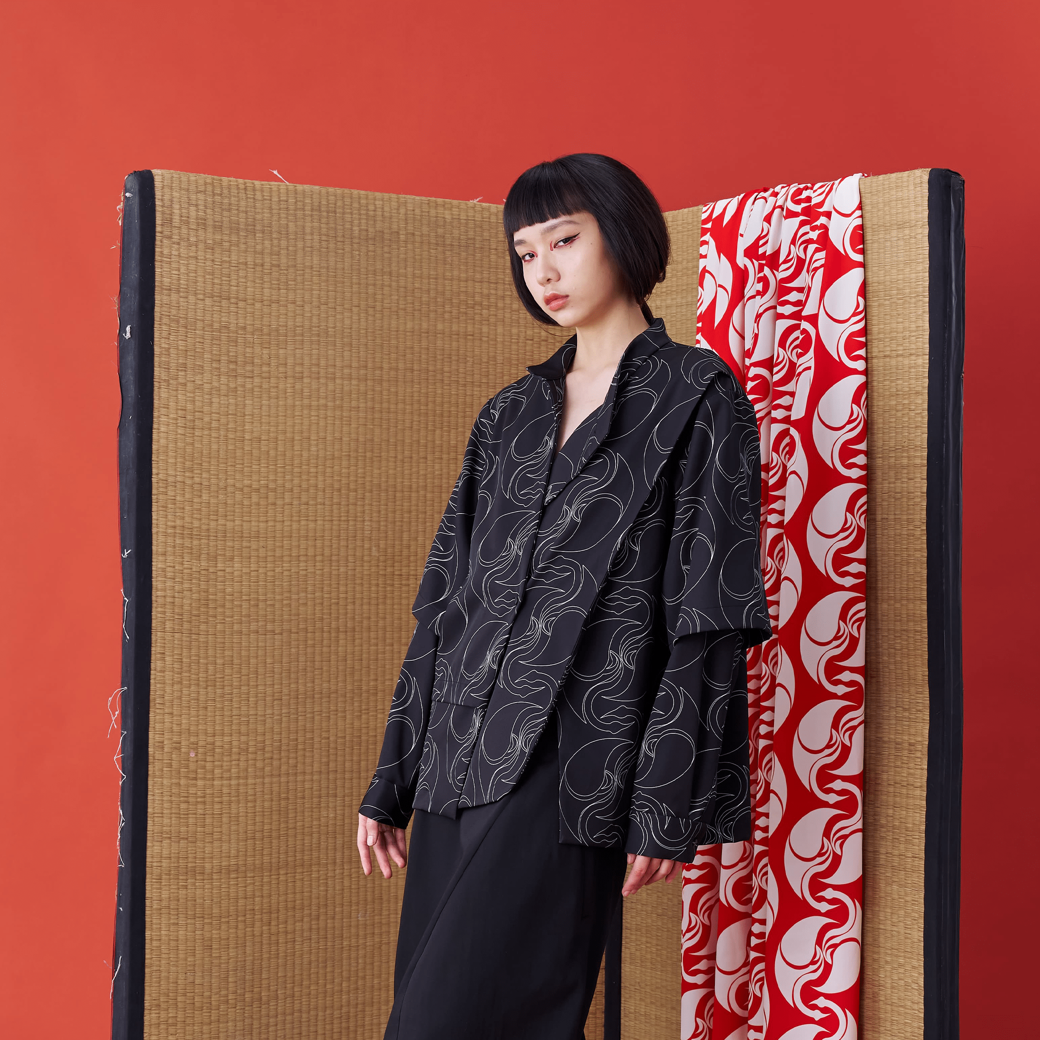 Multi-layered Deconstructed Sleeve Shirt - Avant Gardist