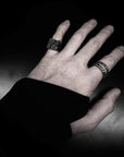weathering - Square sterling silver signet ring - Avant Gardist