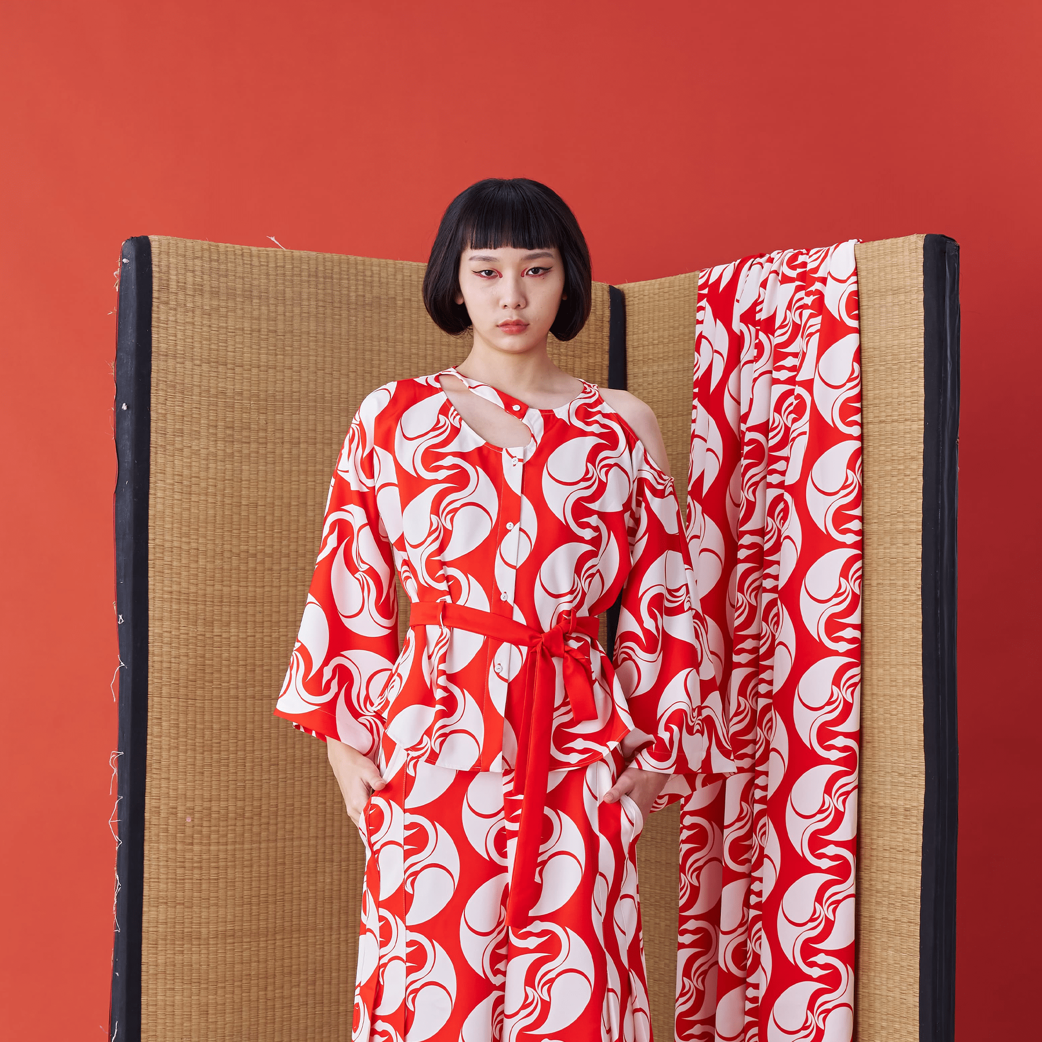 Deconstructed Japanese Kimono-inspired Wide Sleeve Tie Shirt - Avant Gardist