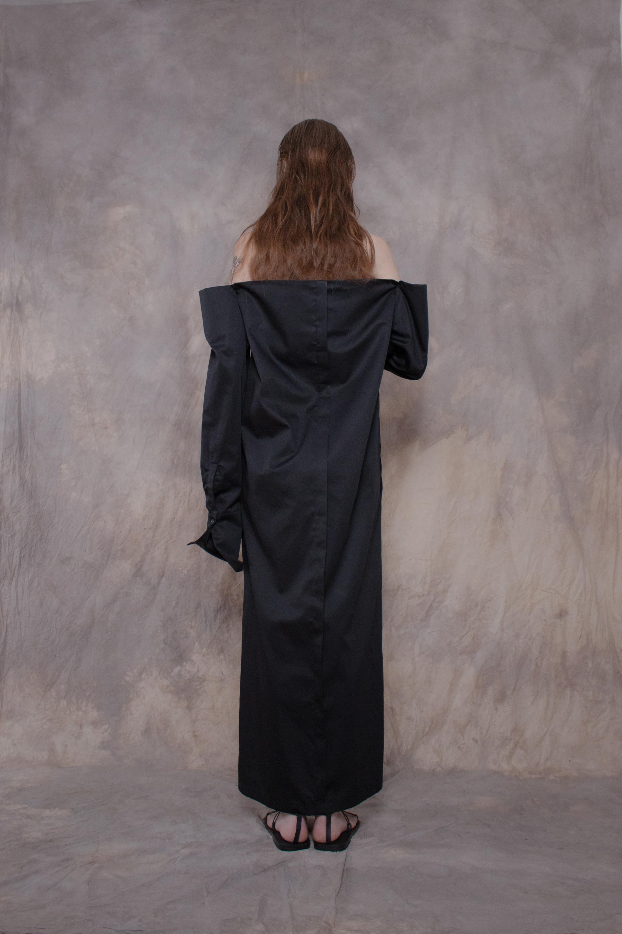 Elongated Cropped Black Cotton Shirt - Avant Gardist