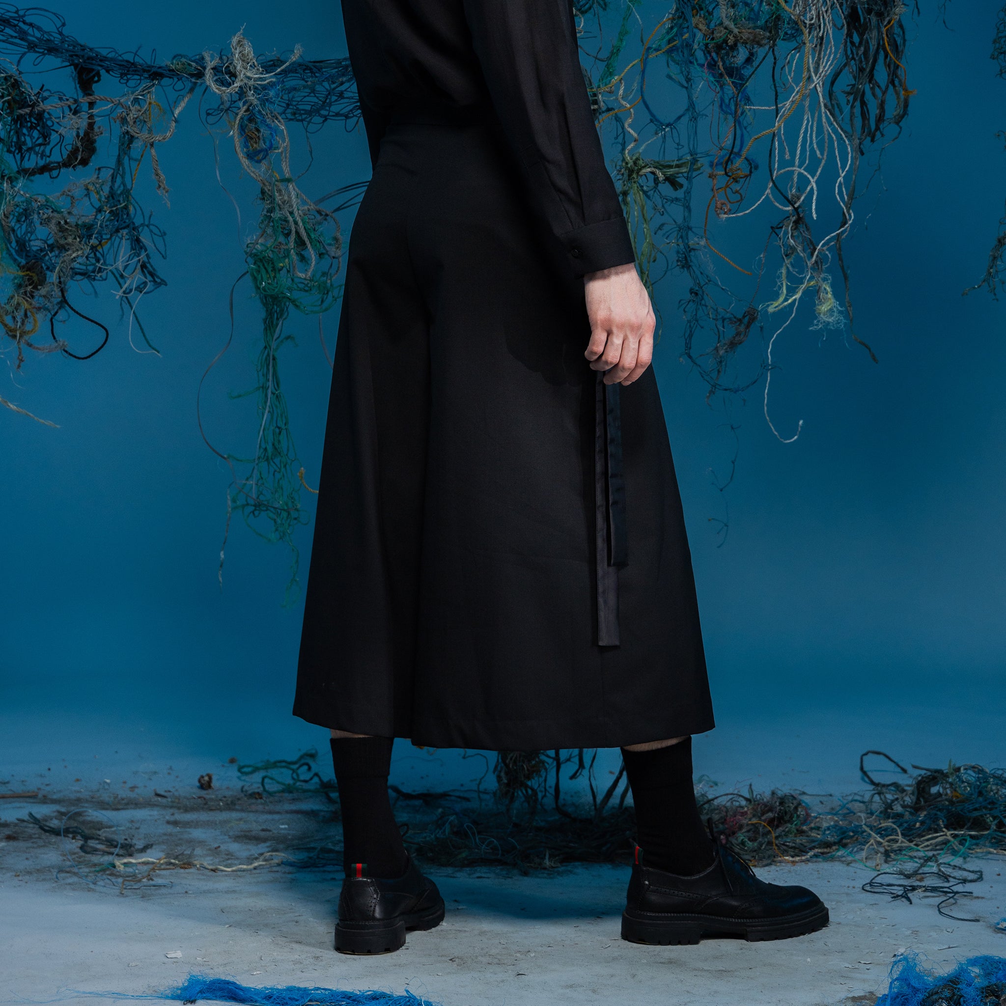 Trendsetting Style: Deconstructed Japanese Wide Shorts