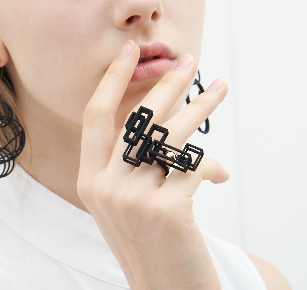 Infinity Art Series - Beads in Infinite Cuboids Ring - Avant Gardist