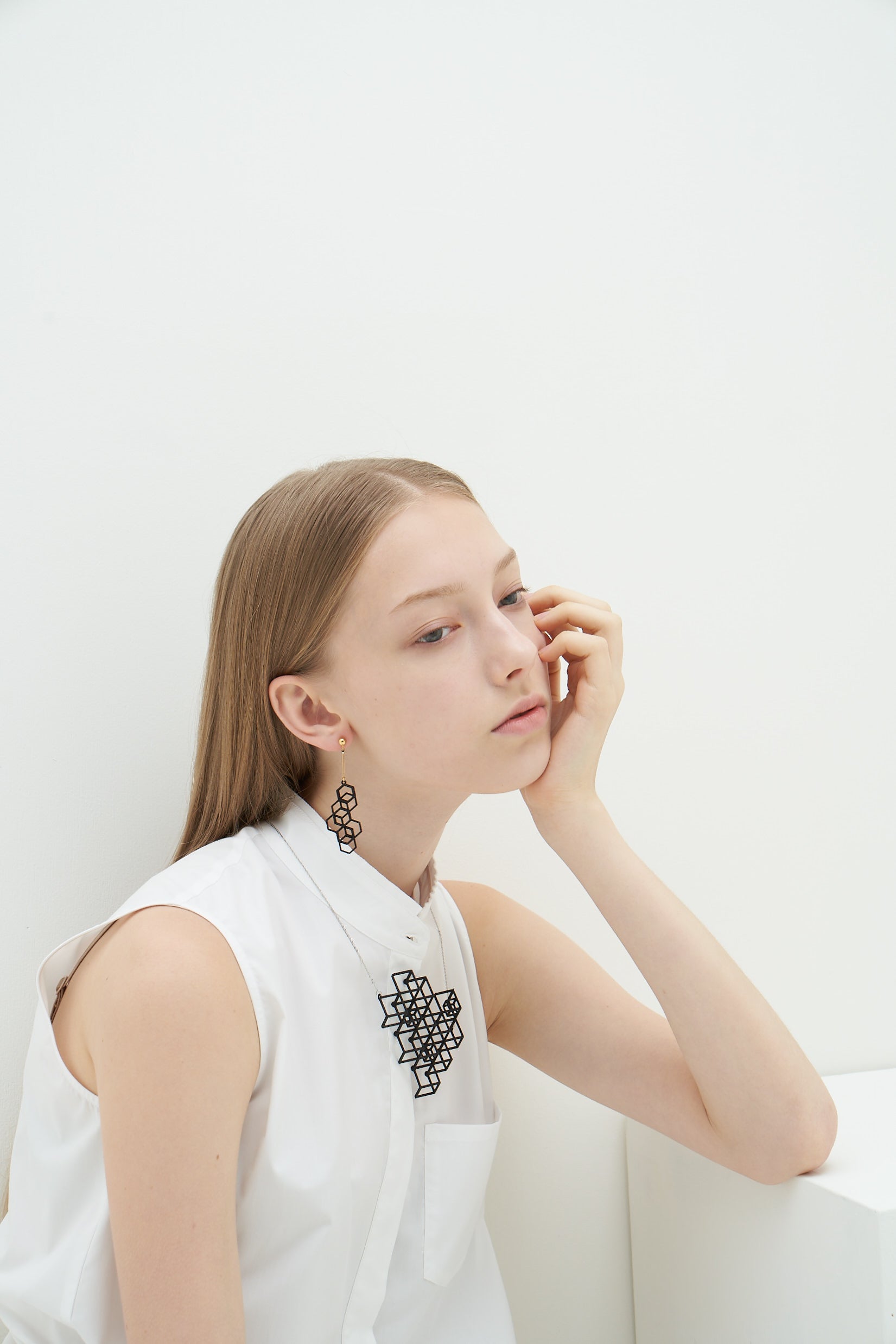 Infinity Art Series - Infinite Compartments Necklace - Avant Gardist