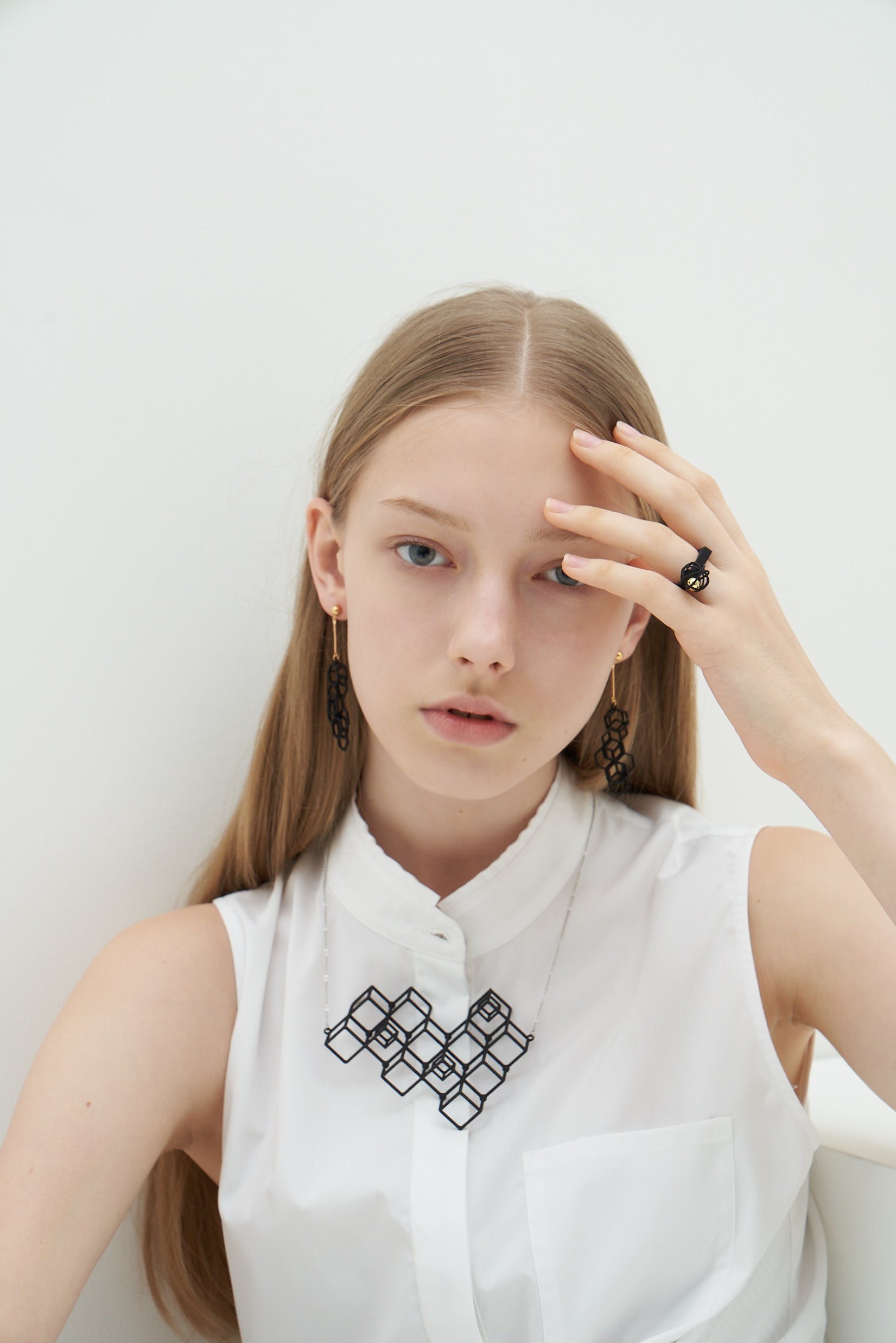 Infinity Art Series - Infinite Compartments Necklace - Avant Gardist