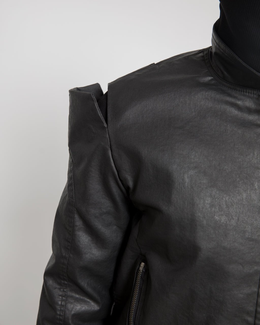 Men High Shoulder V Jacket - Avant Gardist