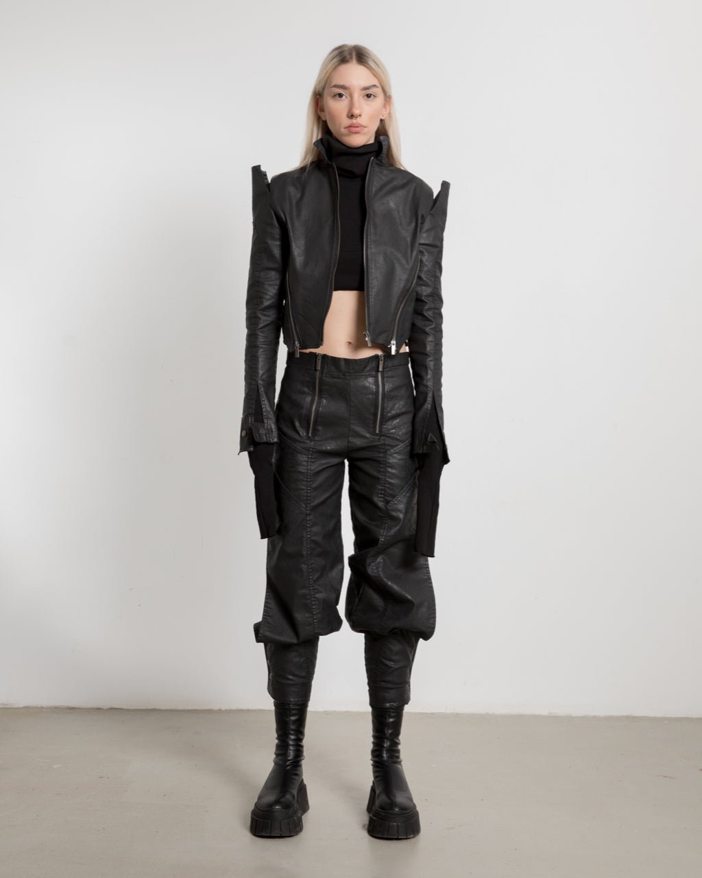 Women's High-Shoulder V Jacket - Couture Creations Women's High-Shoulder V Jacket - Couture Creations