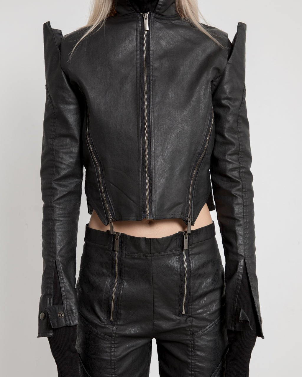 Women High Shoulder V Jacket - Avant Gardist