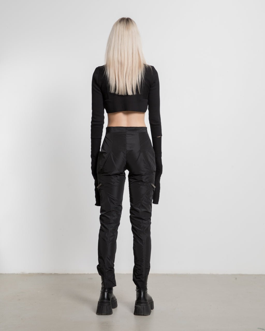 Women RPES Zipped Pants - Avant Gardist