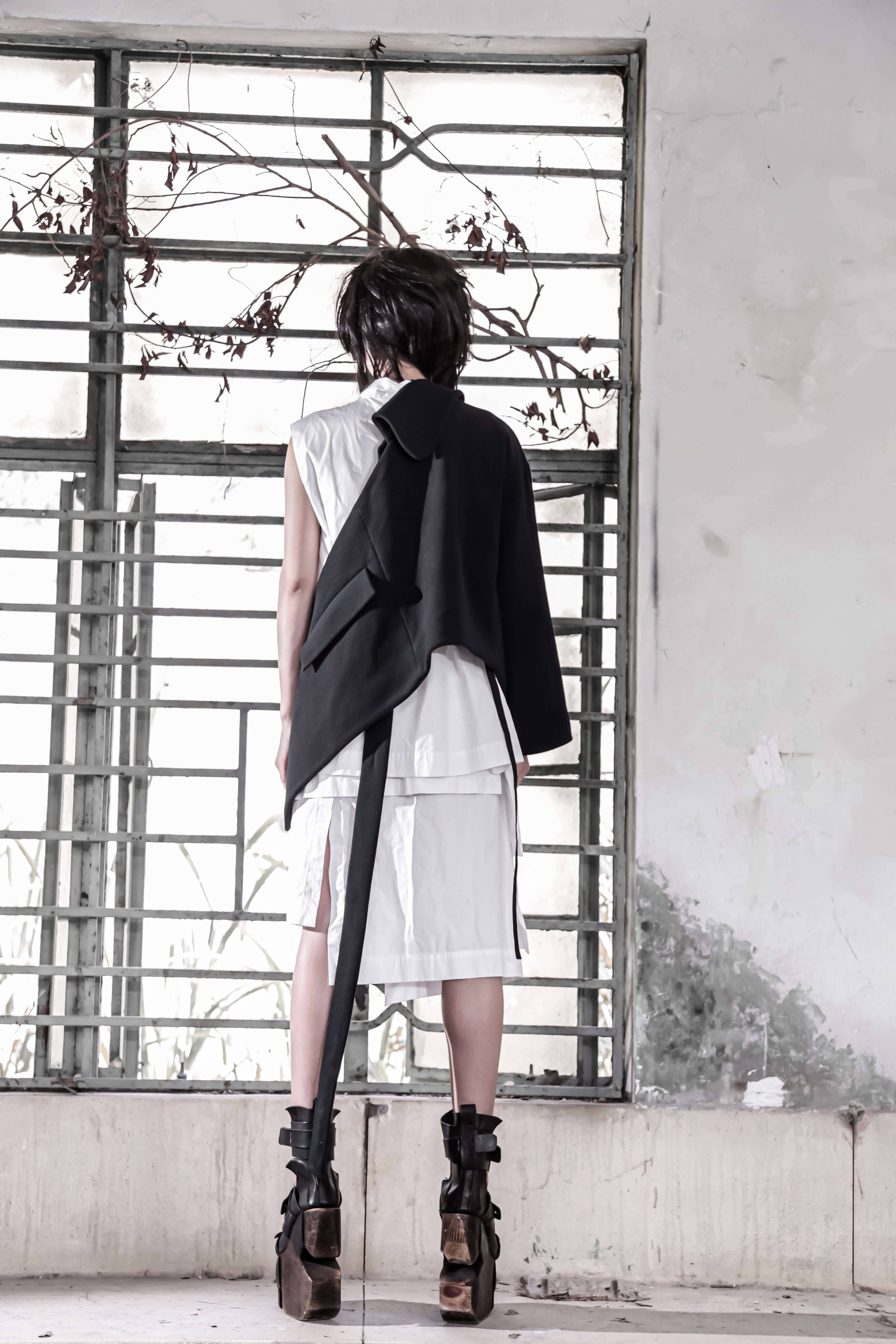 Asymmetric Vests - Avant Gardist