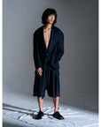CROPPED SHOULDER JACKET (PINSTRIPE)
