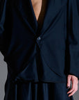 CROPPED SHOULDER JACKET (PINSTRIPE)