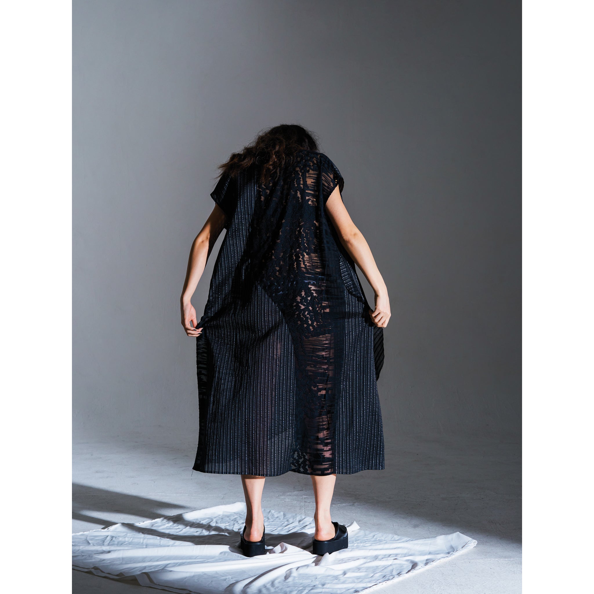 DRESS LACE LONG SHIRT