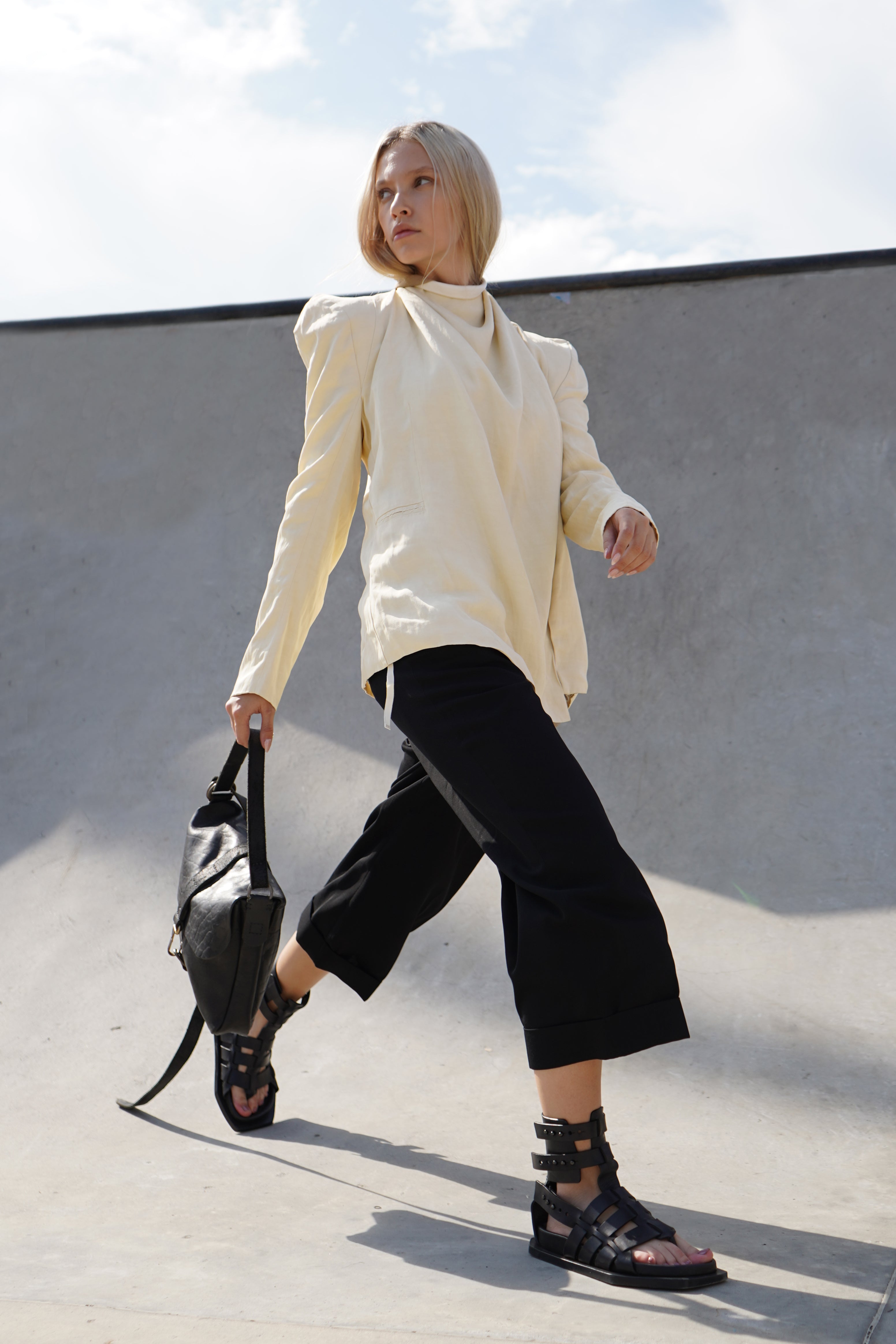 BELLA BRIEFCASE BAG - WINNIE WITT x 0.hide