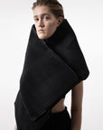 EXAMPLE 5-way transforming piece: clutch / scarf