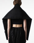 EXAMPLE 5-way transforming piece: clutch / scarf