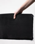EXAMPLE 5-way transforming piece: clutch / scarf