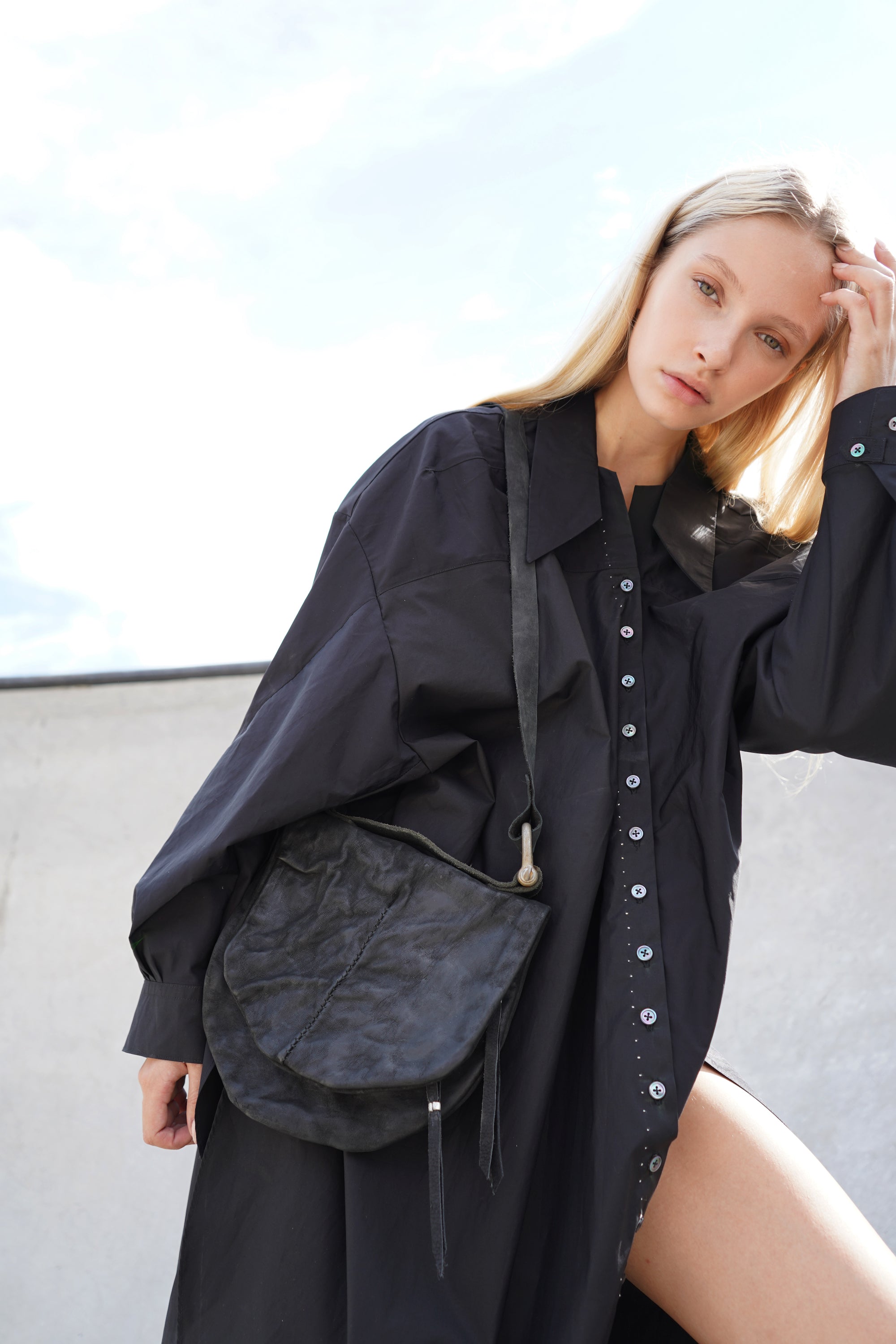 LINDA SPILT COLLAR SHIRT DRESS
