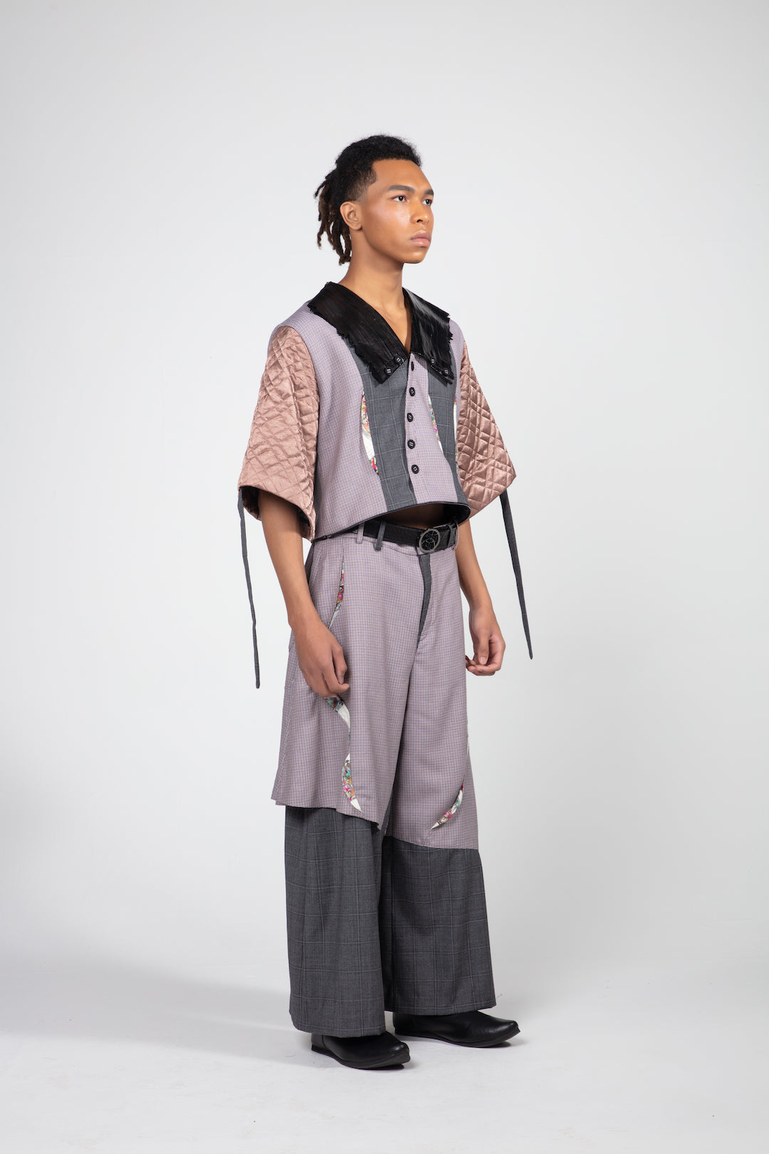 RNS SHORTS TROUSERS - Avant Gardist