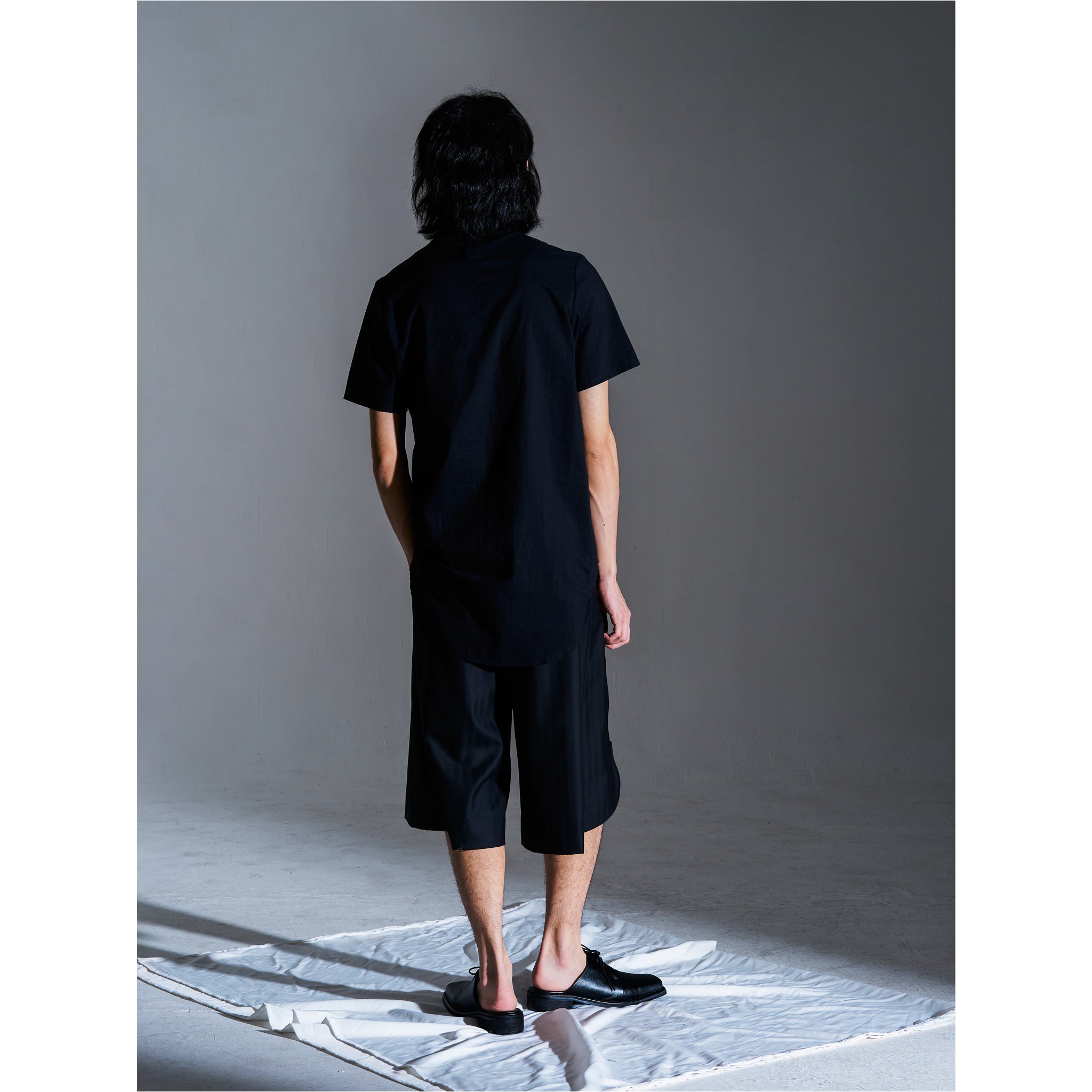 VOICE WITHOUT TRACE SHORTS