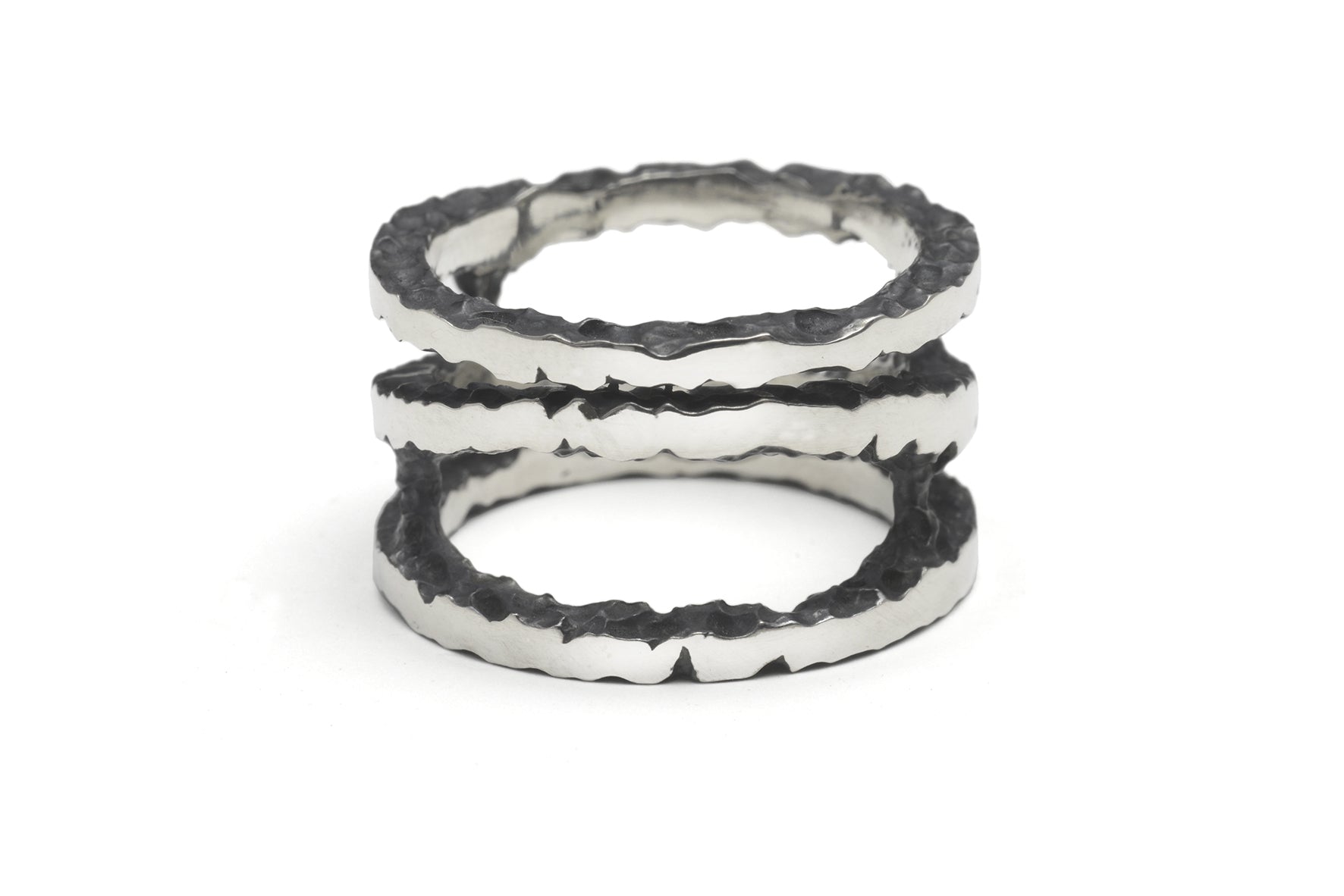 Three connected ring