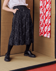 Japanese-style Short Wide-leg Trousers with Back Panel - Avant Gardist