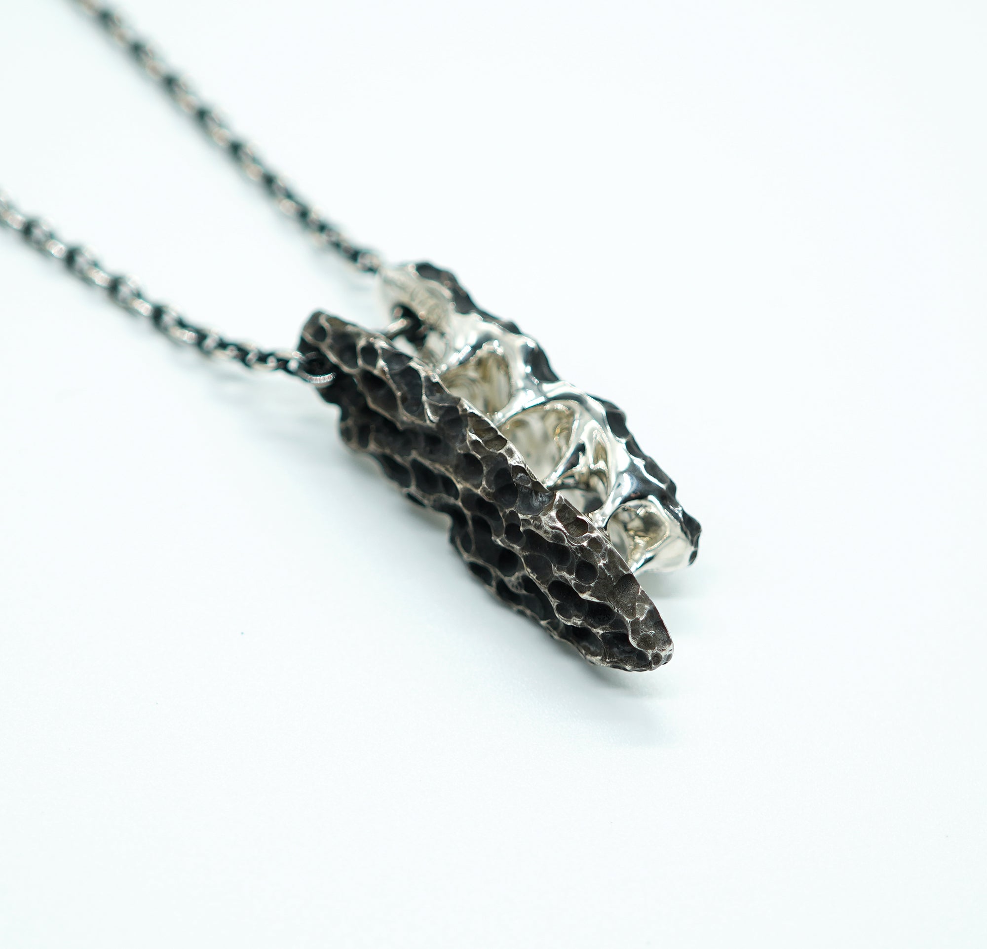 Eternal - Silver necklace with original clasp - Avant Gardist