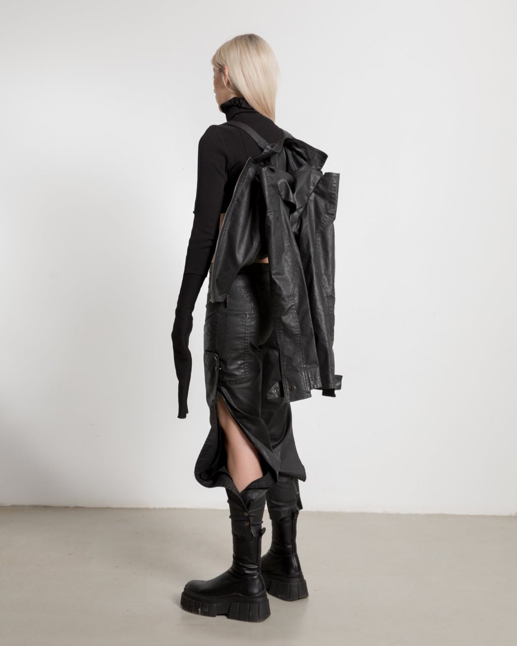 JW Anderson Oversized Collar Cropped Trench Jacket | Neiman