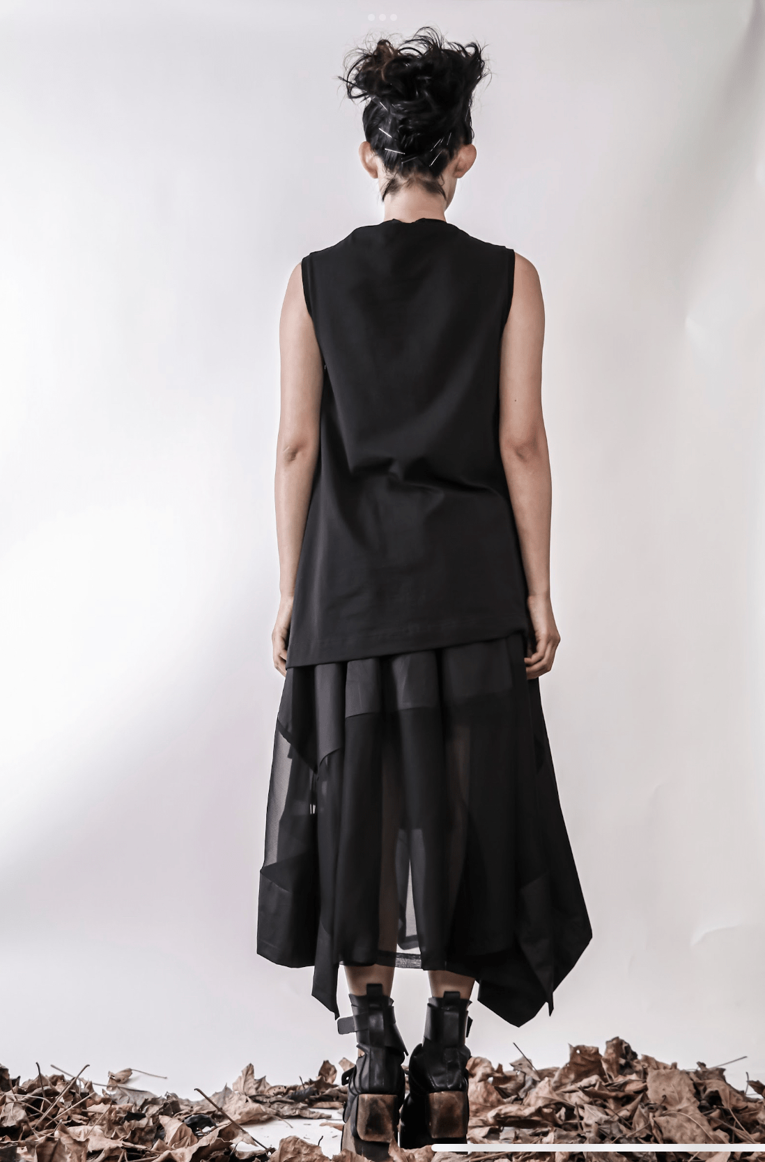 Double Layered Sleeveless Top - Avant Gardist